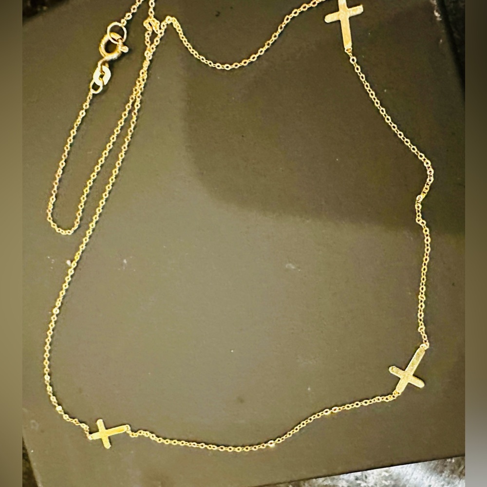 New 14K Solid Real Gold necklace like diamonds by the yard gold cross necklace - Picture 3 of 7